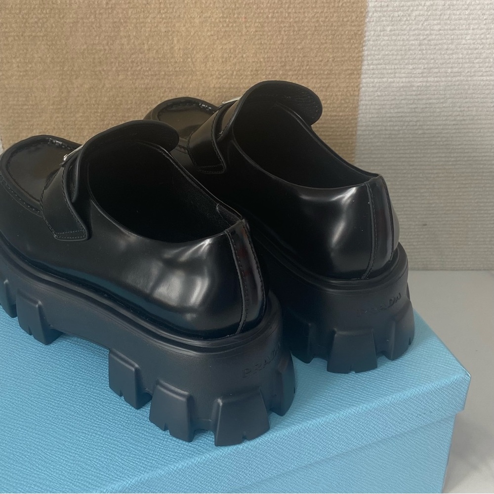 Prada 📌📌Black Loafers - Picture 5 of 6